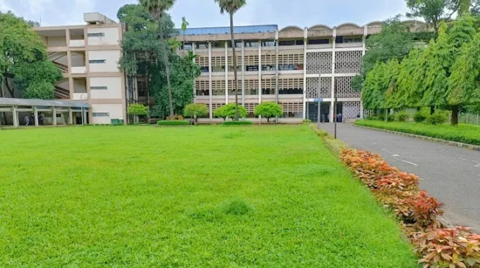 Indian Institute of Technology (IIT), Bombay